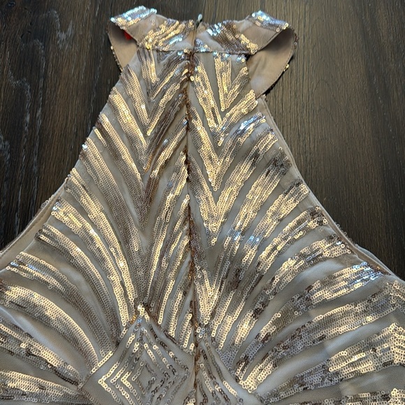 🟣 ROSE GOLD SEQUIN LINED SLEEVELESS MINI DRESS SIZE LARGE - Picture 5 of 6